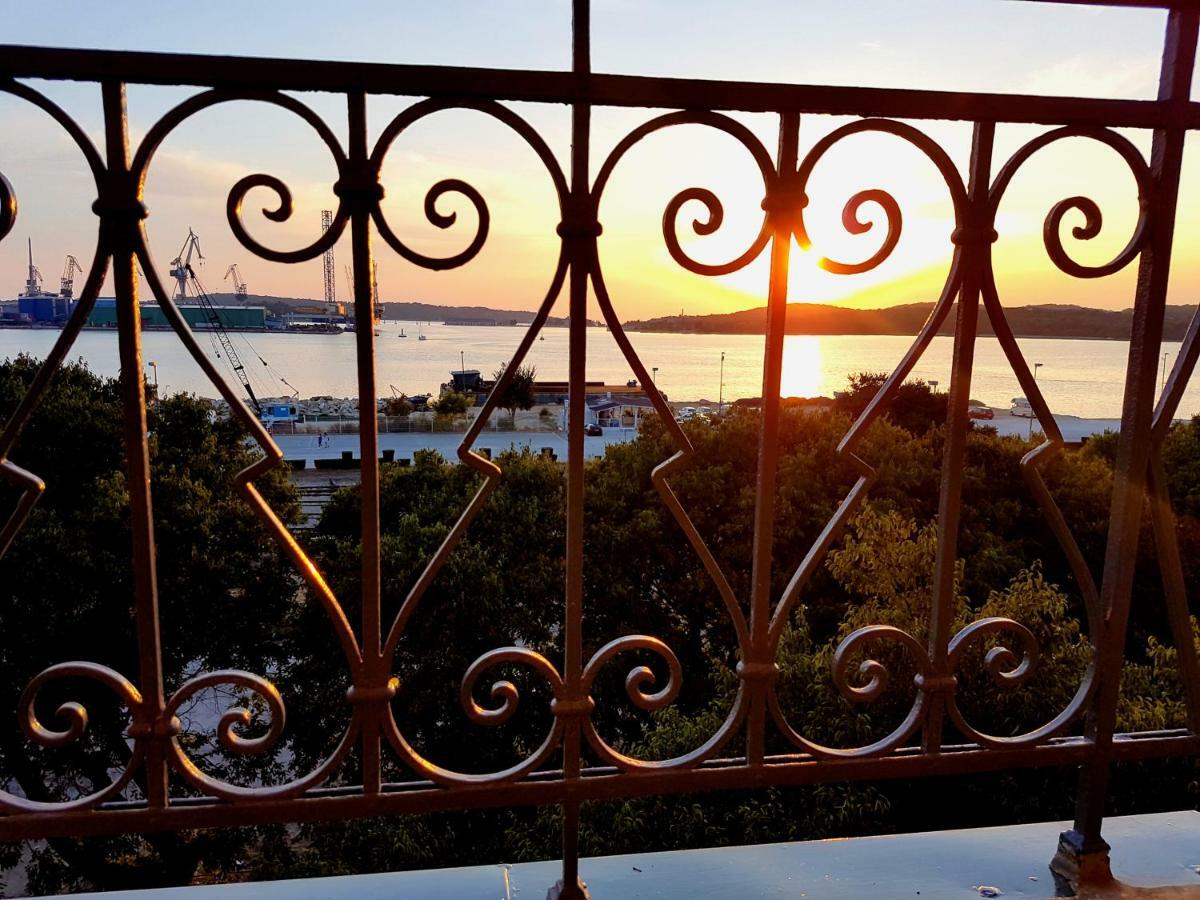 Apartamento App Obrovac In The Centre - With Amazing Sea View! Pula Exterior foto